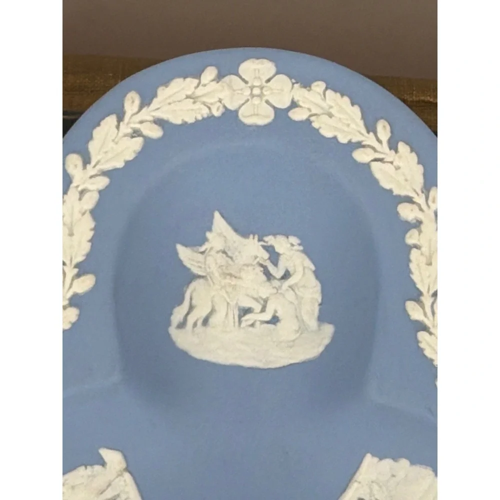 Wedgwood‎ Jasperware Blue Trinket Dish Club Shape Neoclassical Clover England